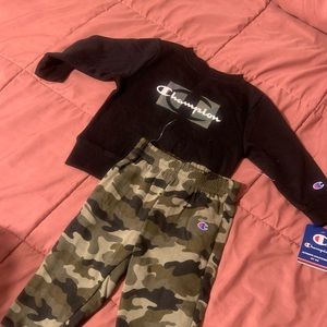 Two piece set size 24 months champion new with tags